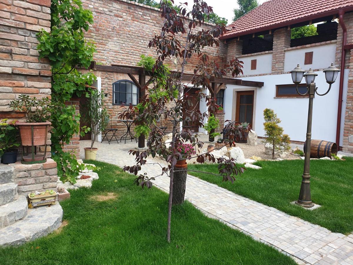 Apartmány in Veritas Mikulov Exterior foto